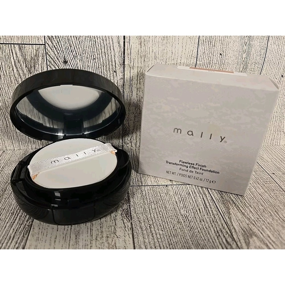 Mally Foundation Color Rich 6204C Flawless Finish Transforming Effect Cushion